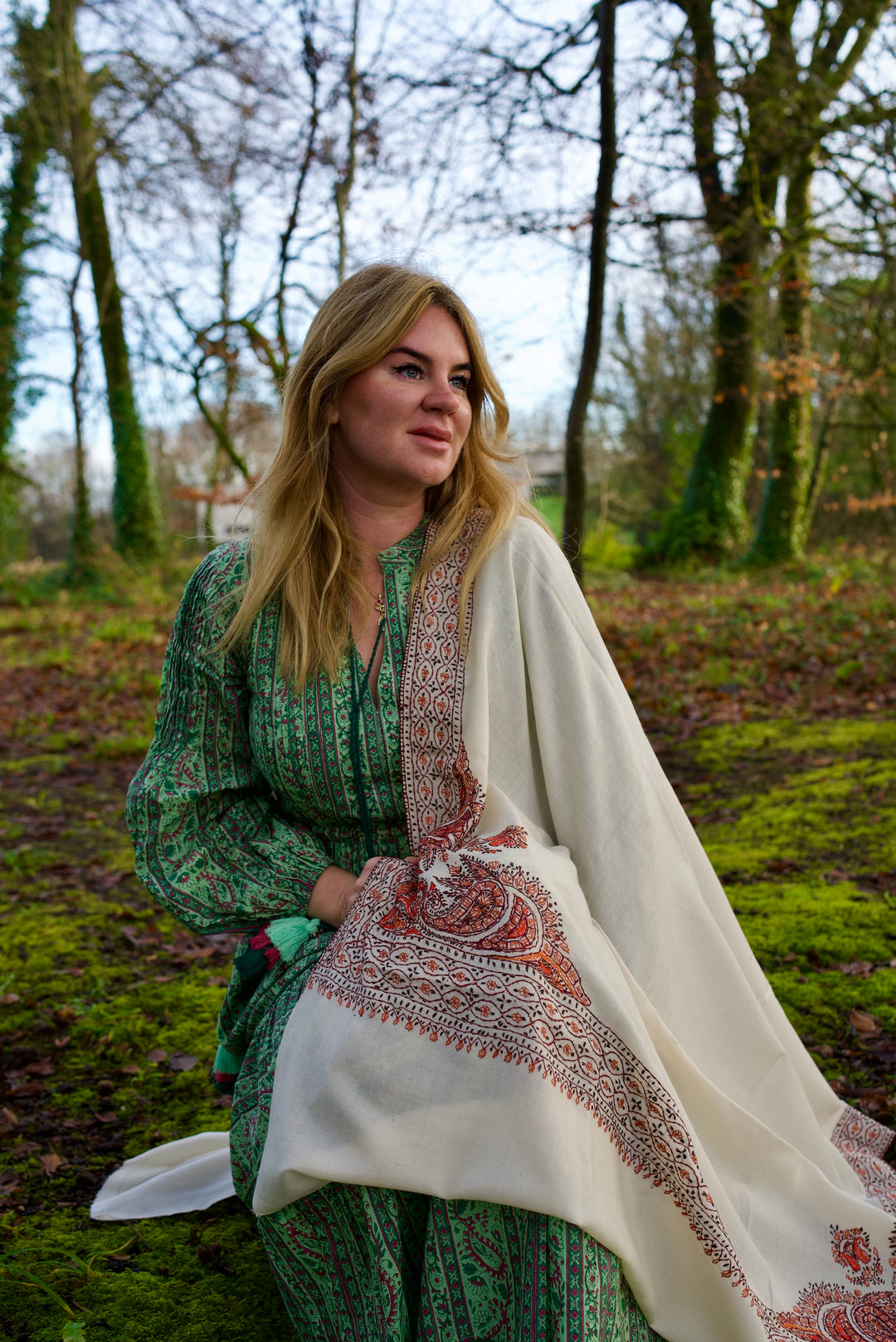 Kashmiri wool shawl Madno