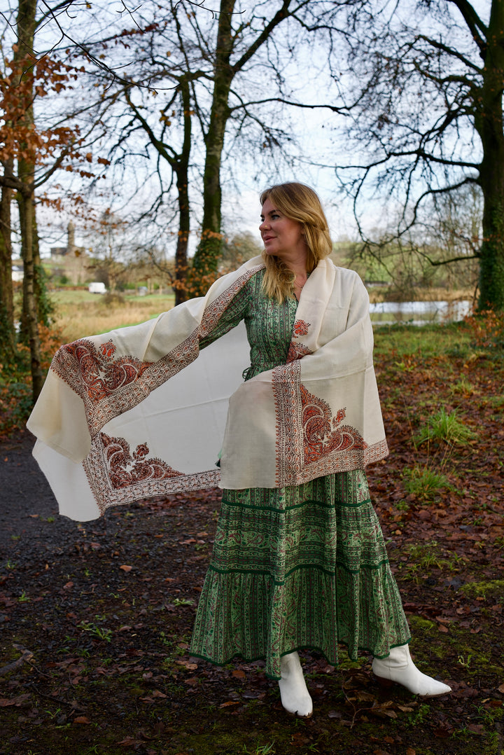 Kashmiri wool shawl Madno