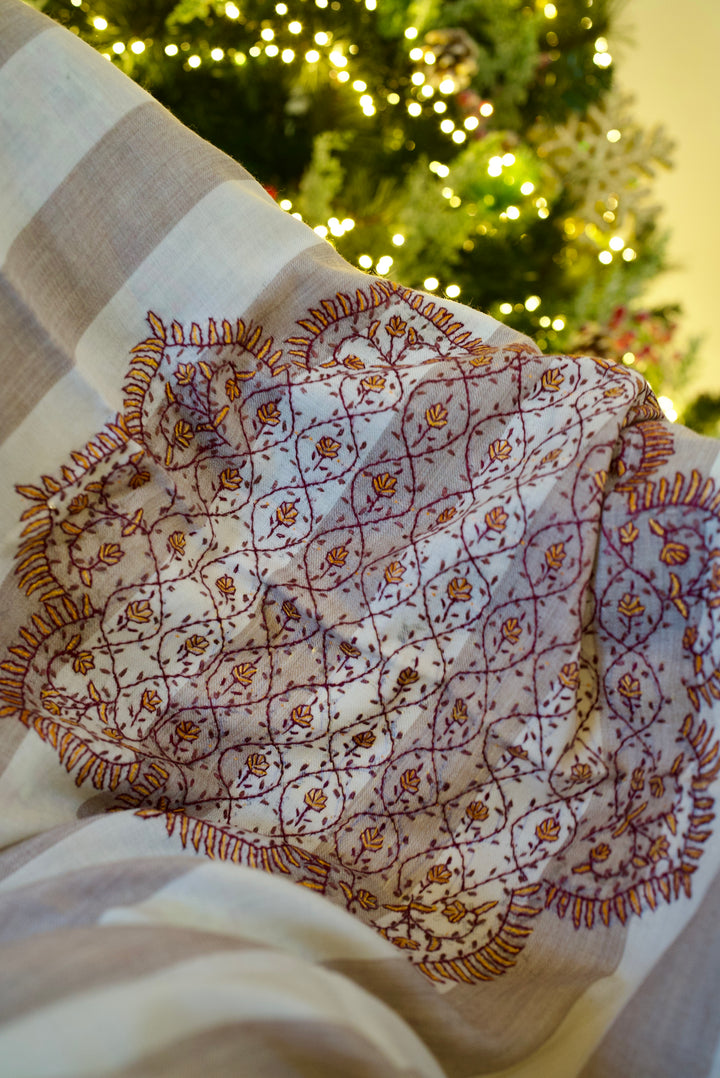 Kashmiri wool shawl Akhtab