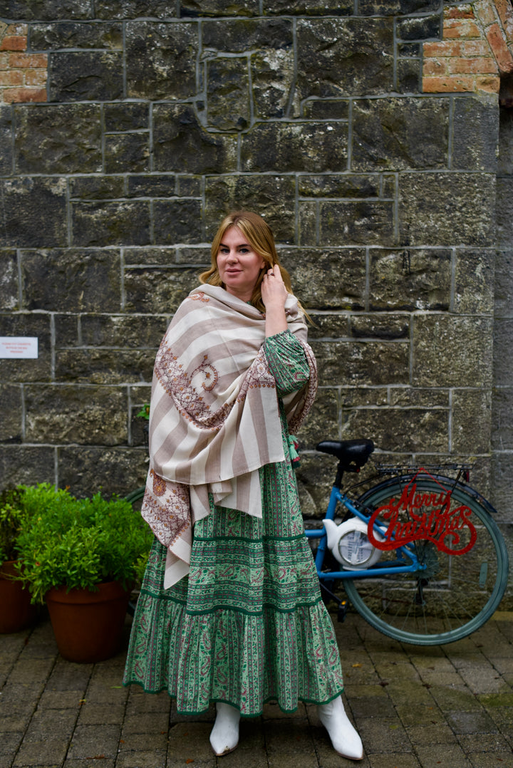 Kashmiri wool shawl Akhtab