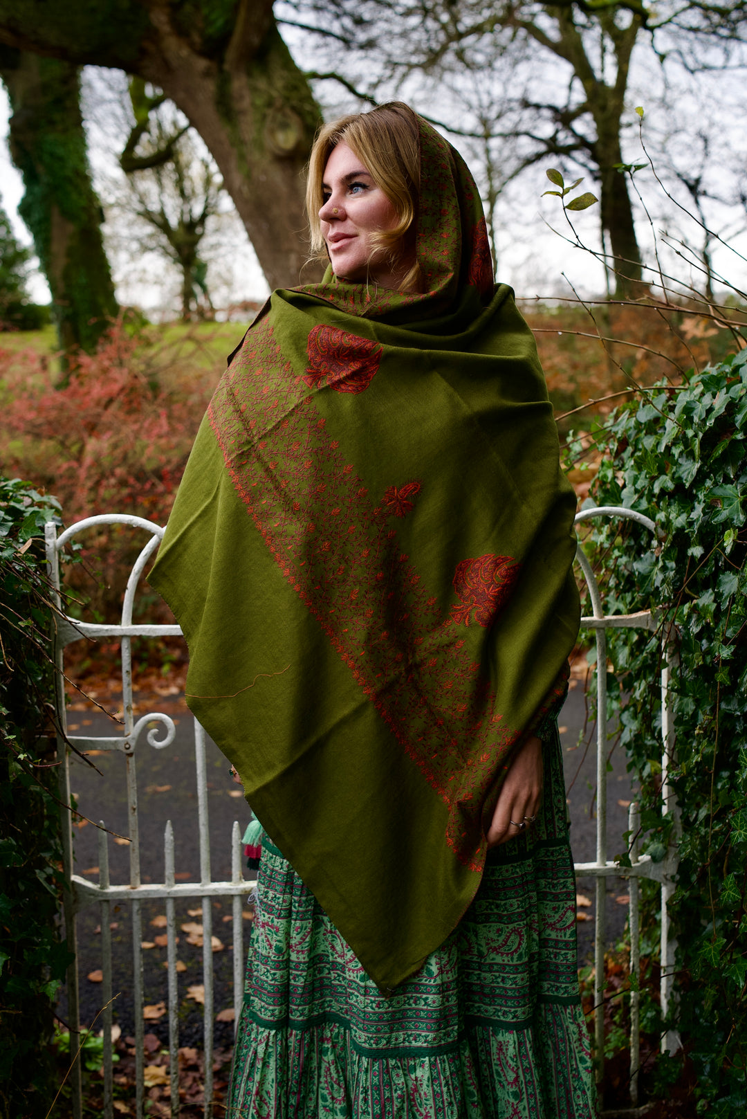 Kashmiri wool shawl Zameen