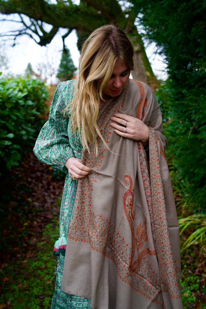 Kashmiri wool shawl Ishq