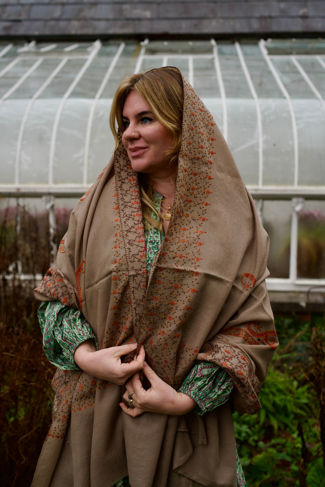 Kashmiri wool shawl Ishq