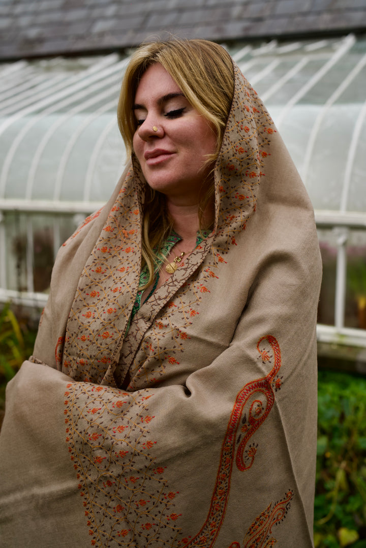 Kashmiri wool shawl Ishq